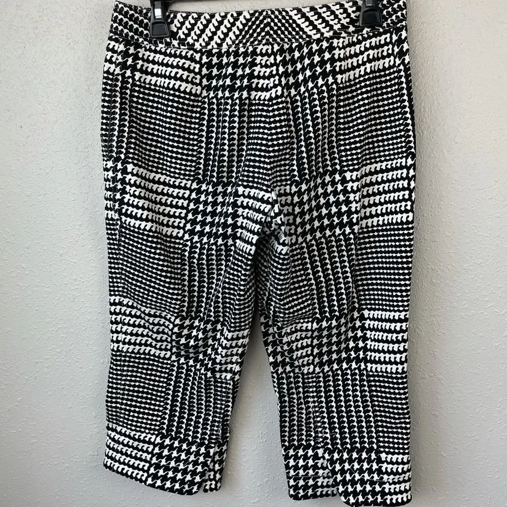 Etcetera Black and White Cropped Pants Size 2